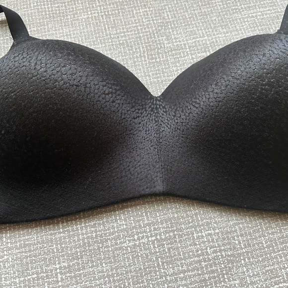 Wacoal Black Appeal Bra Wire-free T Shirt Bra Size 40D - Picture 4 of 8